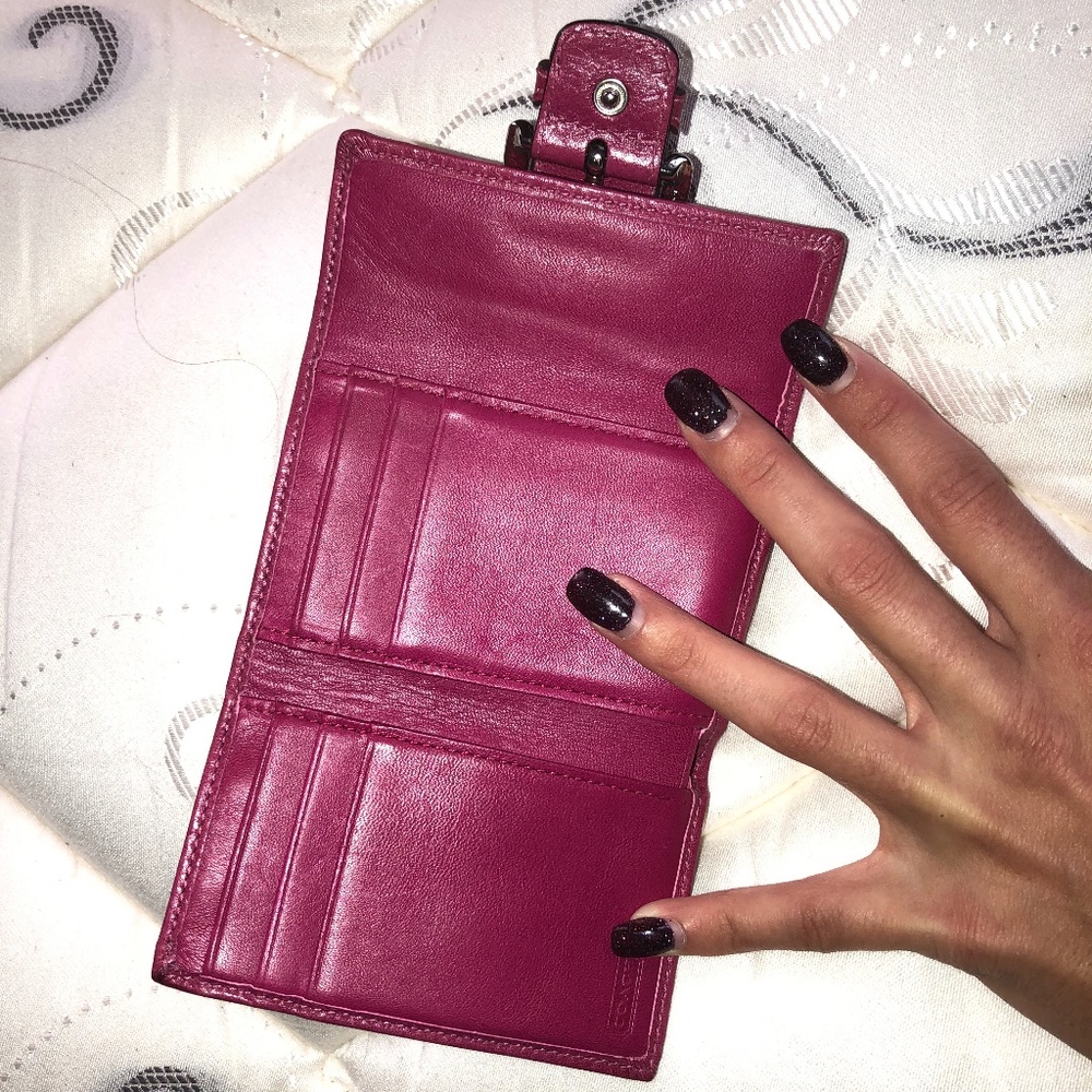 Coach Wallet - Picture 2 of 4